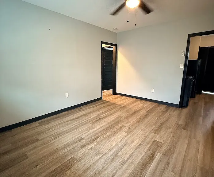 7210 Dahlia St — Photo 52