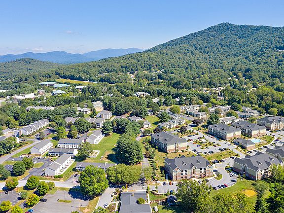 Hawthorne at Southside Aerial View