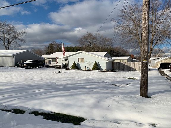 2nd image of 2709 Clermont St