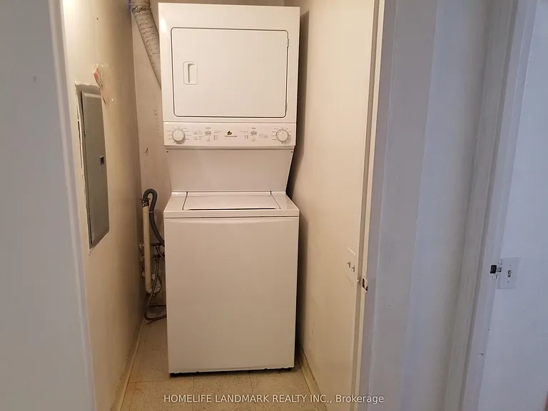 2460 Eglinton Ave E #901 — Photo 26