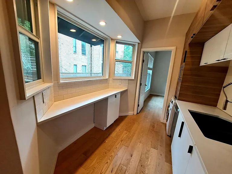 4408 Avenue A #B — Photo 3