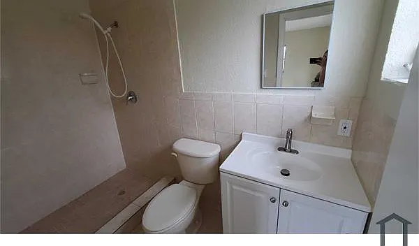 6822 SW 18th Ct — Photo 16