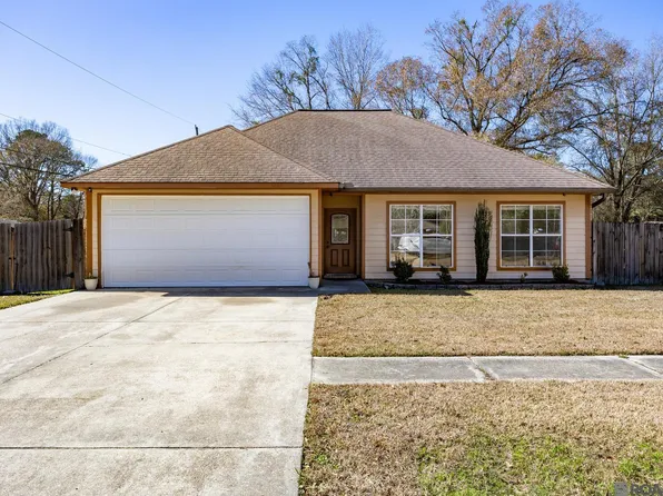 12101 Strauss Dr, Baton Rouge, LA 70811