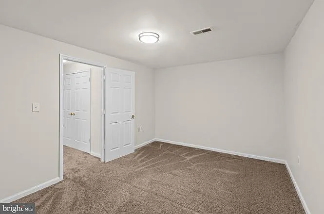 10652 Quarterstaff Rd — Photo 53
