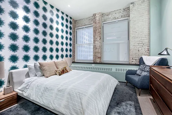 Rented by Compass | media 13