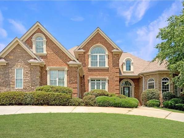 113 Limbaugh Valley Dr, McDonough, GA 30252