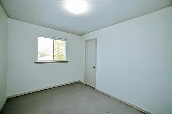 2206 Statler Dr — Photo 24