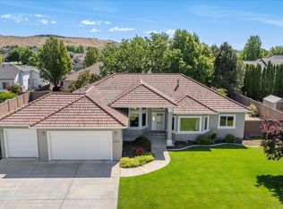 1328 Fuji Way, Richland, WA 99352
