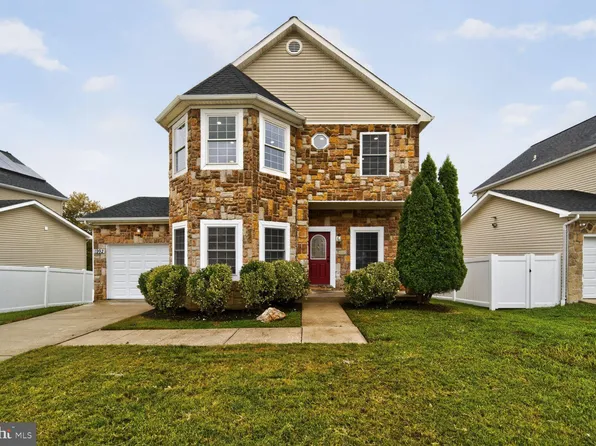 1992 Retta Gilliam Ct SE, Washington, DC 20020