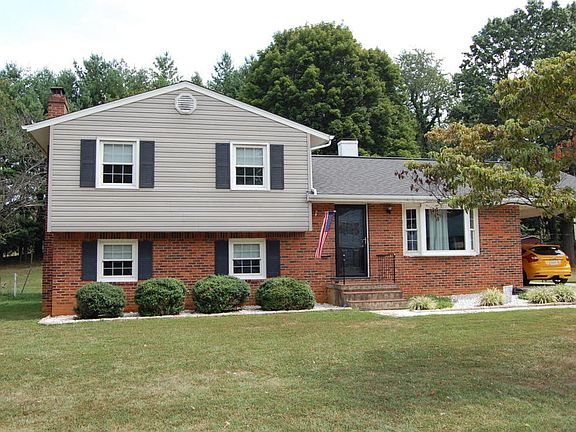 2nd image of 3144 Galloway Dr