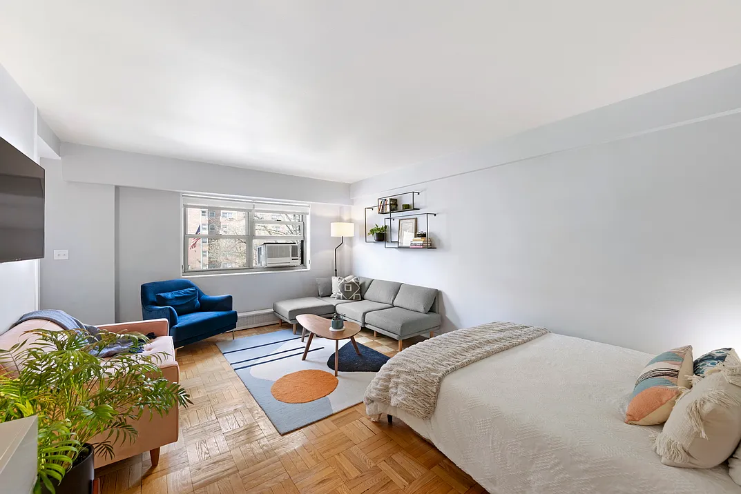 270 Jay Street — Photo 2