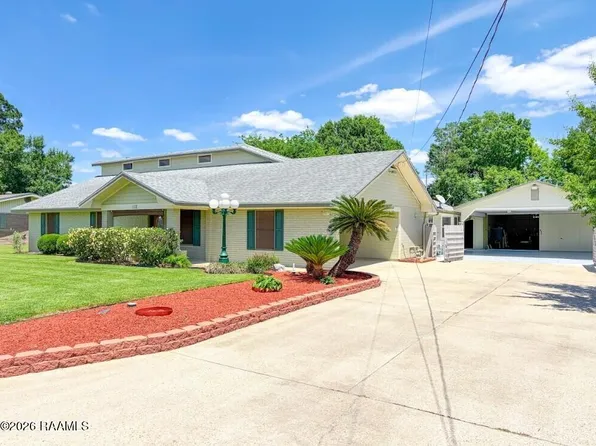 112 Saint Bernadette Dr, Lafayette, LA 70507