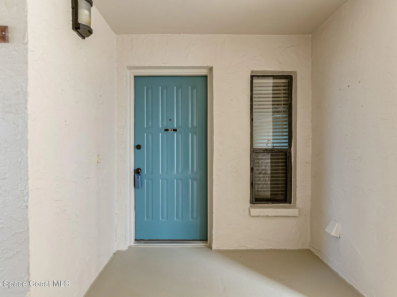 2 bed, 2.0 bath, 1462 sqft, $3,200 — Photo 4