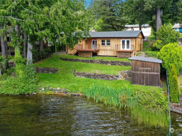 1001 E Trails End Drive, Belfair, WA 98528
