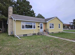734 N Webb Ave, Reedsburg, WI 53959