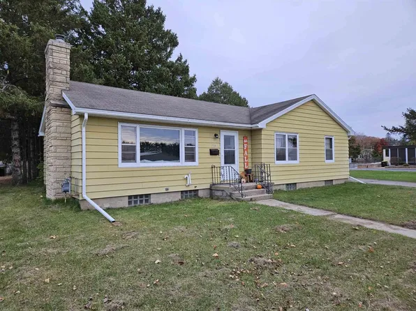 734 North Webb Avenue, Reedsburg, WI 53959