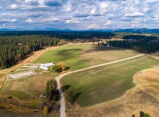 24625 N Crescent Rd, Chattaroy, WA 99003