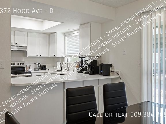 5th image of 2361 Hood Ave #D