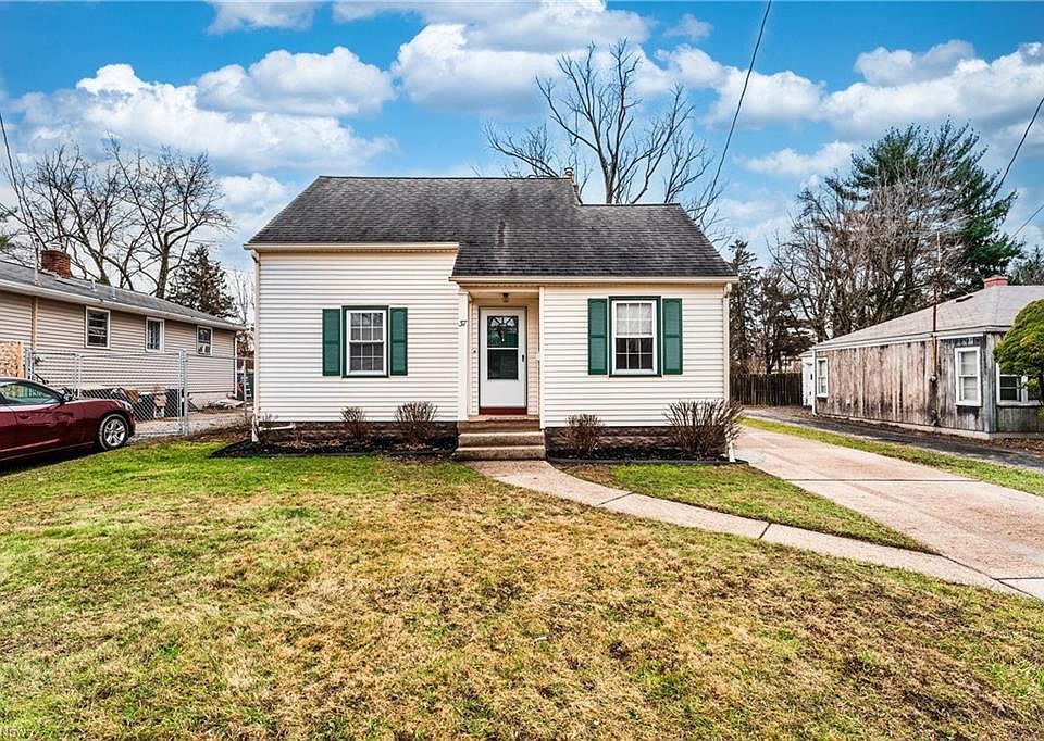 1st image of 37 Sciota Ave
