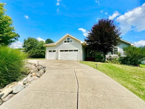 132 Remington Dr, Spring Arbor, MI 49283