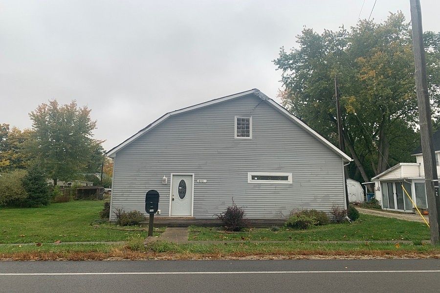 1st image of 8900 S Main St
