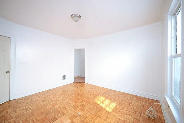 Sold by Remax Edge | media 17