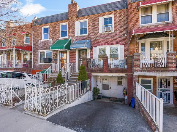 942 Magenta Street, Bronx, NY 10469