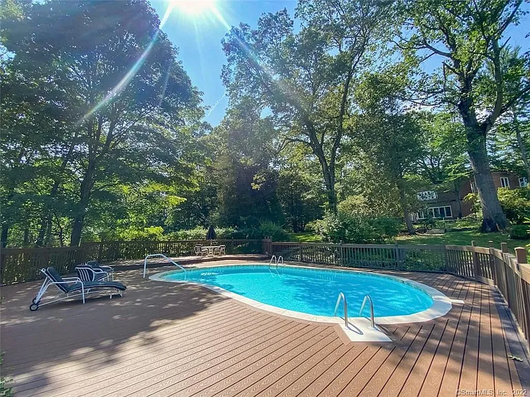 57 Drum Hill Ln — Photo 30