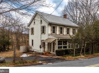 185 Charming Forge Rd, Womelsdorf, PA 19567