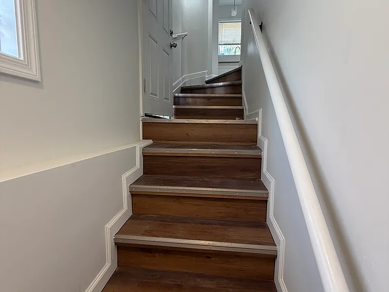 9623 S Merrill Ave — Photo 7