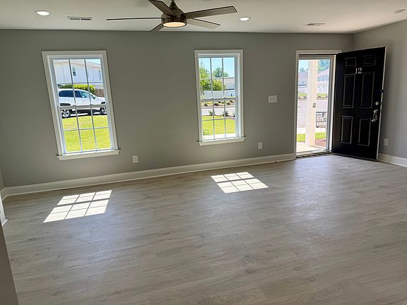 2nd image of 1261 Cross Creek Cir #2