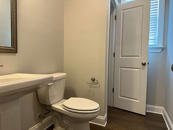 5th image of 825 Lillian Park Drive #LP9