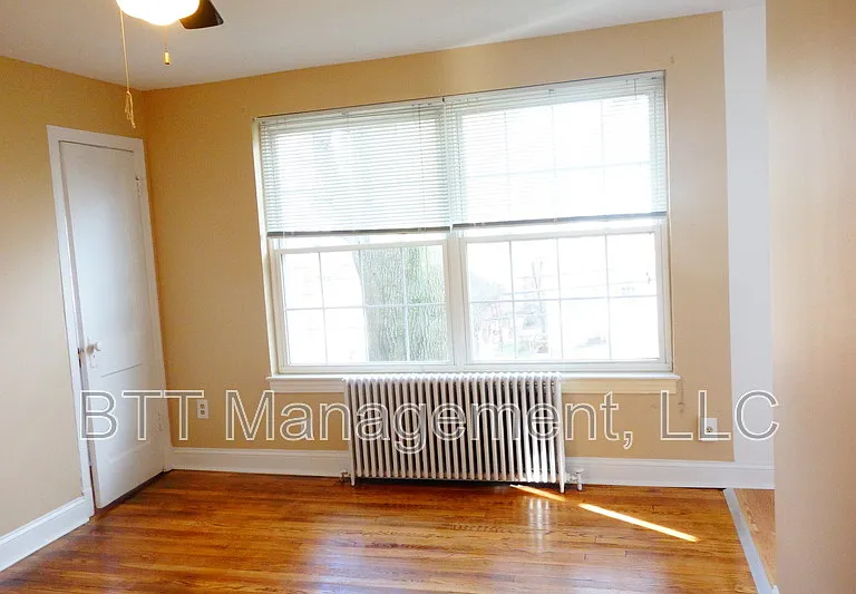 8400 Greenwood Ave #4 — Photo 49