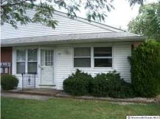 172 Laurel Dr, Whiting, NJ 08759