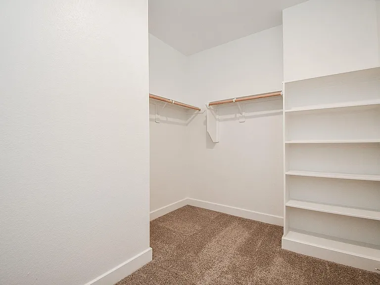 8710 Riverton Ridge Rd — Photo 16