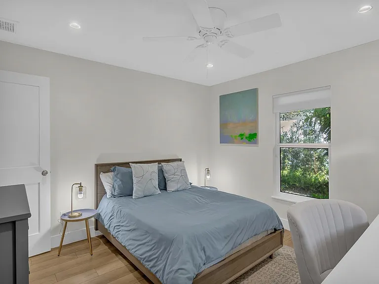 3902 Sabal Palm Dr — Photo 18