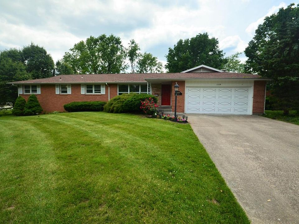 2nd image of 1104 London Dr
