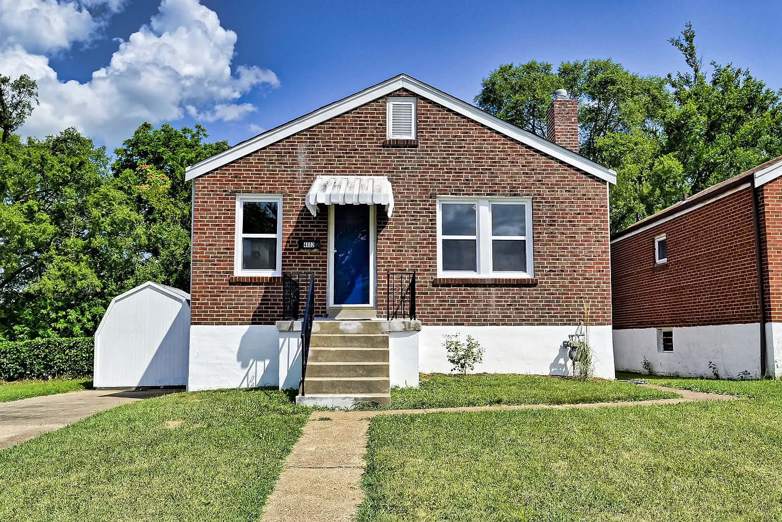 4602 Leona St photo 1
