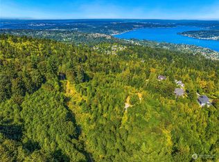 18500 SE 65th Pl, Issaquah, WA 98027