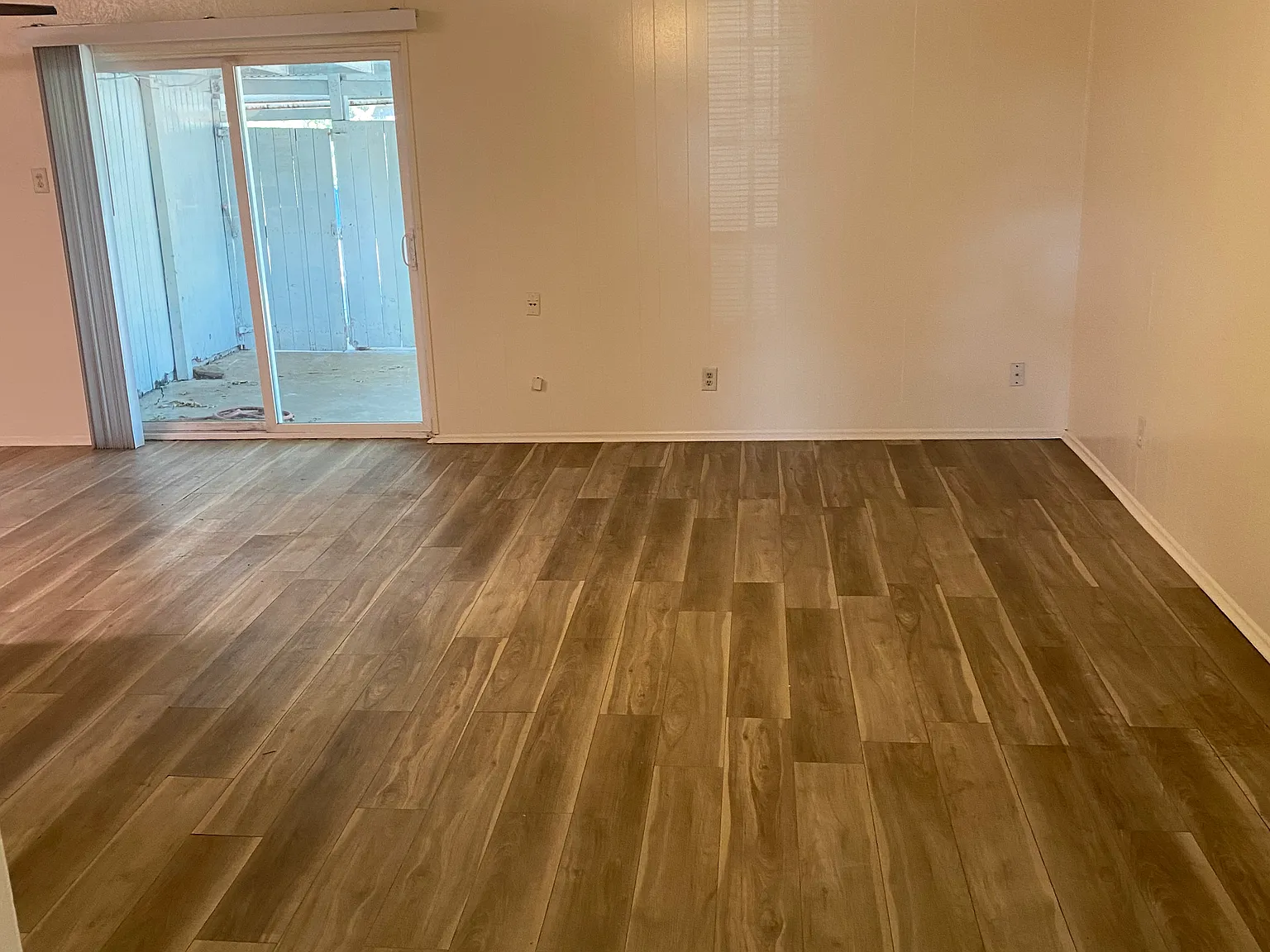 3 bed, 1146 sqft, $1,895 — Photo 3