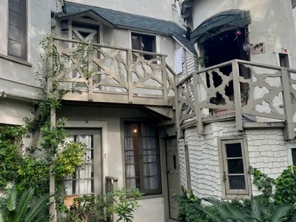 7219 Hampton Ave #22, Los Angeles, CA 90046