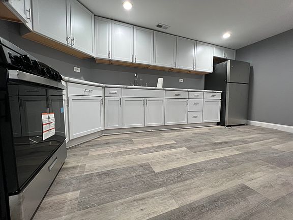3rd image of 5433 S Union Ave #G1
