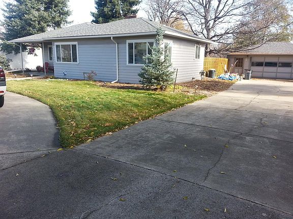 Circle Drive oversized 2 car Garage