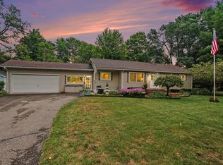 3219 West St, Milford, MI 48380