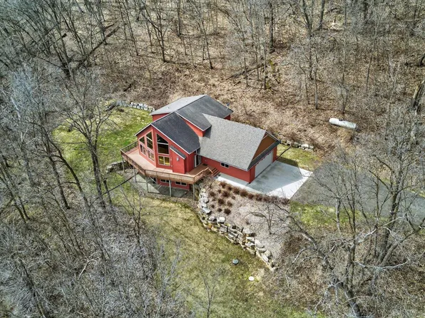 59261 County Road 7, Zumbro Falls, MN 55991