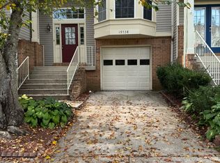 15538 Port Washington Ct, Dumfries, VA 22025