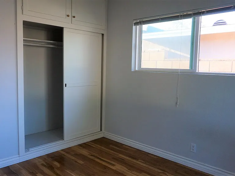 N Walnuthaven Dr — Photo 12