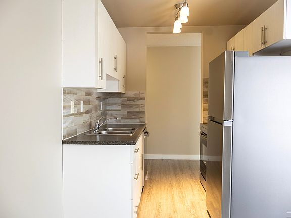 5th image of 10740 109th St NW #2-Bedroom