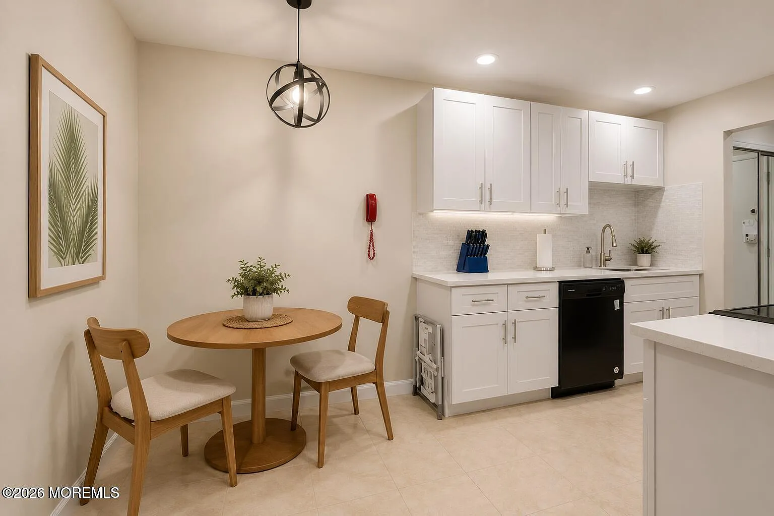 2 bed, 1130 sqft, $2,300 — Photo 3