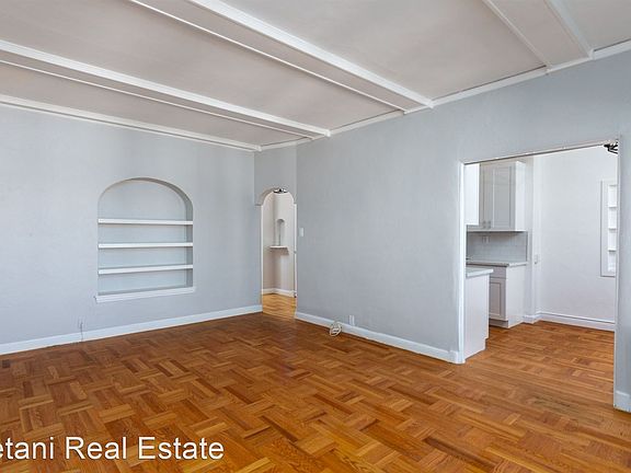 2nd image of 35 Casa Way APT 302